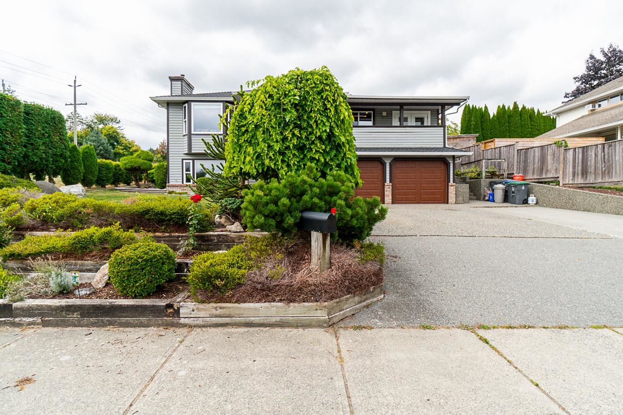 9553 164 Street, Surrey, BC, V4N 2C2