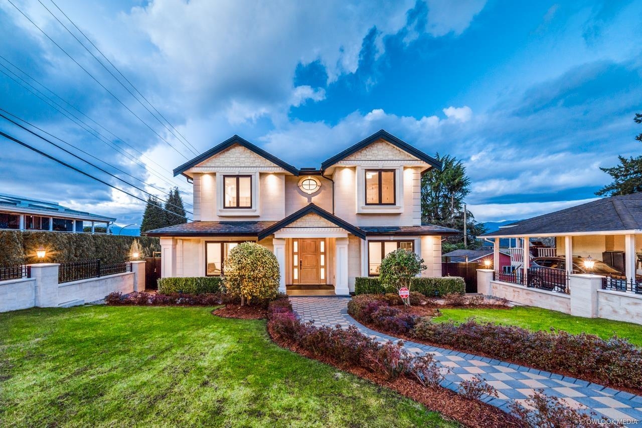 4707 Buxton Street, Burnaby, BC, V5H 1J2