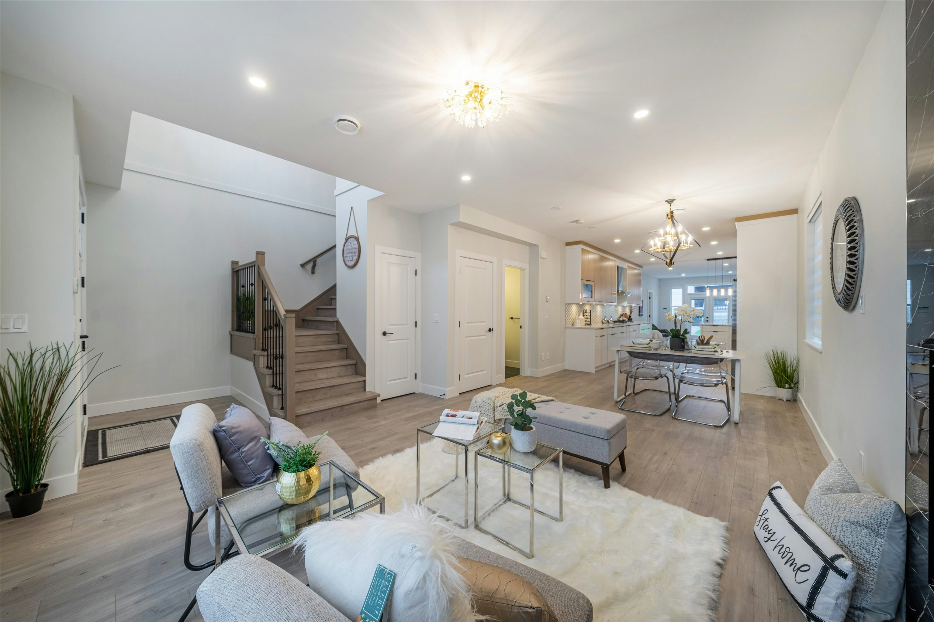 6752 Lakeview Avenue, Burnaby, BC, V5E 2P4