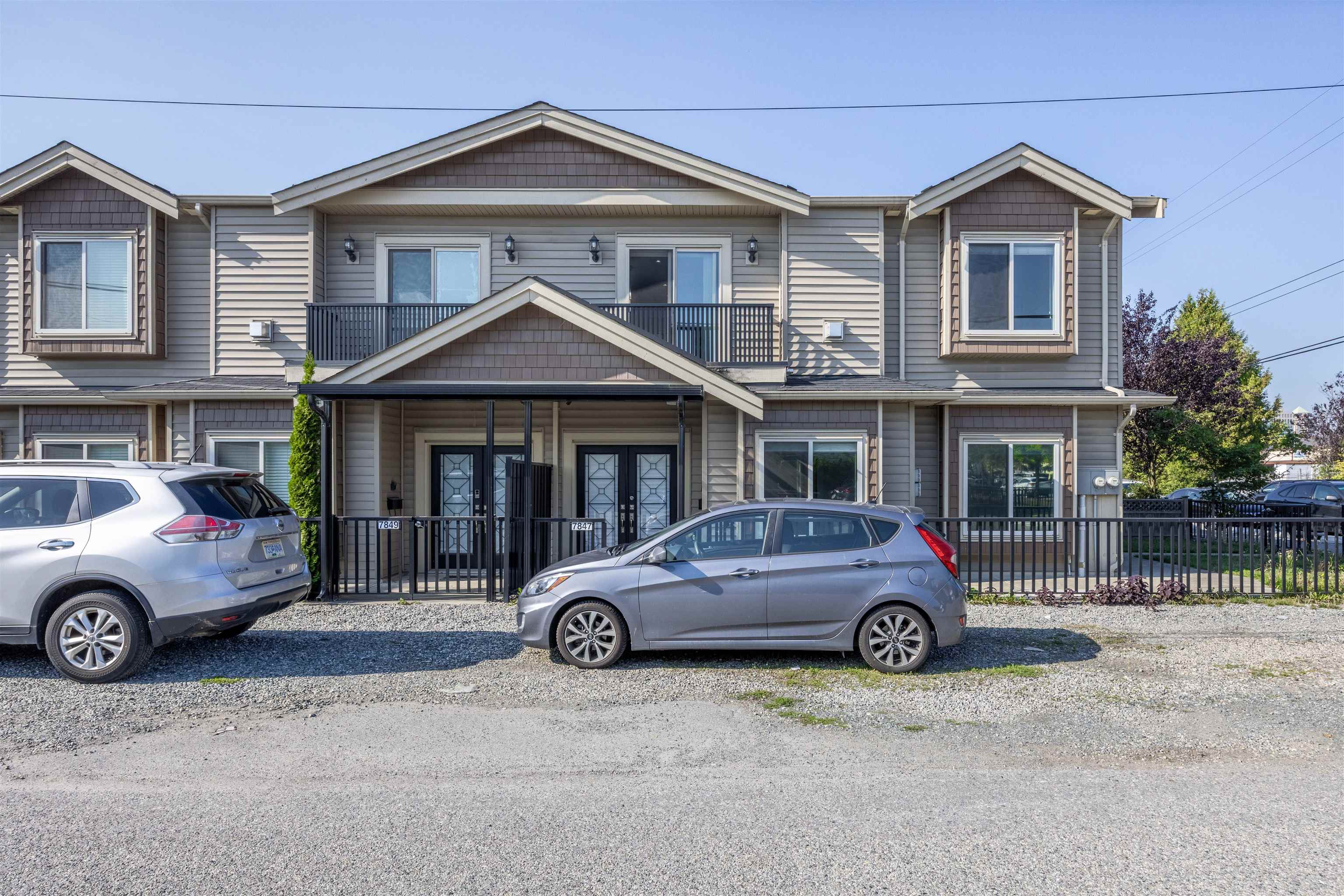 7847 15th Street, Burnaby, BC, V3N 2M7