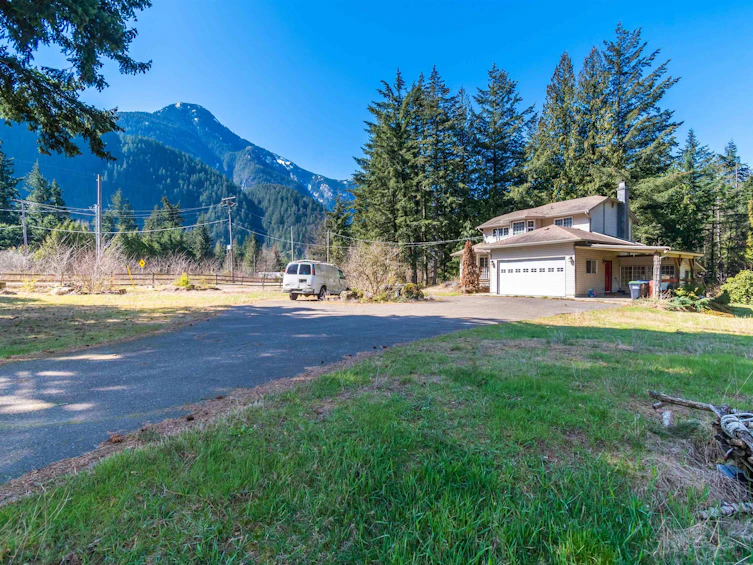 63405 Yale Road, Hope, BC, V0X 1L2