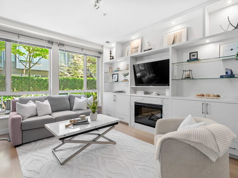 107 - 735 W 15th Street, North Vancouver BC V7L 2S5