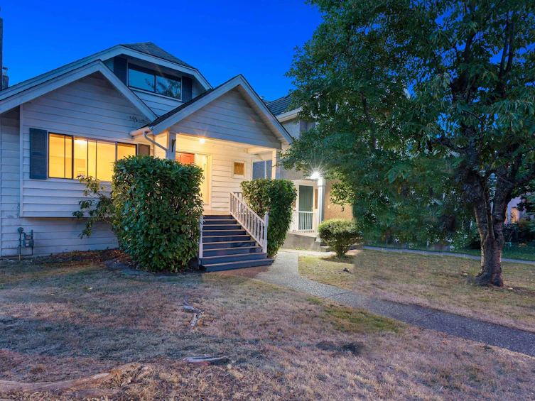 3715 W 20th Avenue, Vancouver, BC, V6S 1E9