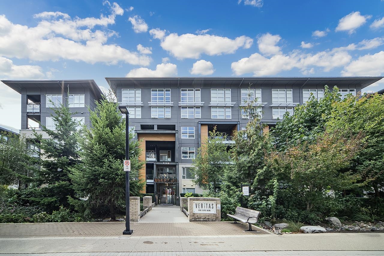 413-9168 Slopes Mews, Burnaby, BC, V5A 0E4