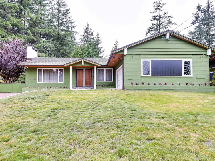 4343 Patterdale Drive, North Vancouver, BC, V7R 4L6