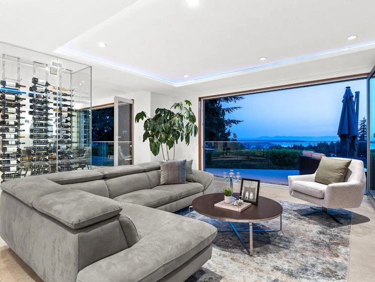 405 Montroyal Boulevard, North Vancouver, BC, V7N 3E2