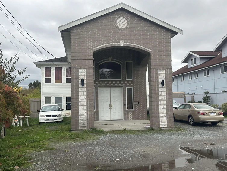 11260 Westminster Highway, Richmond, BC, V6X 1B3