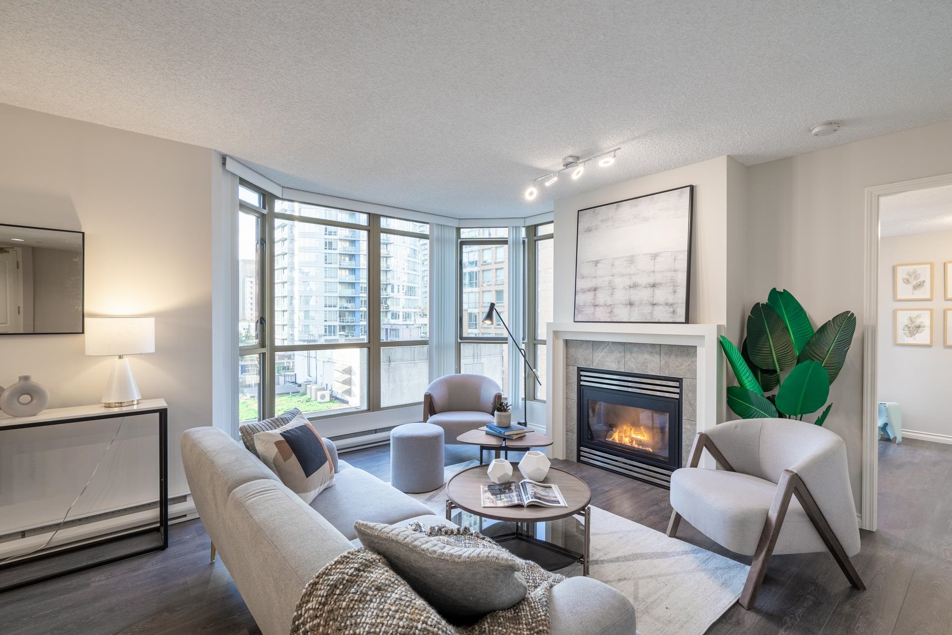 1206-867 Hamilton Street, Vancouver, BC, V6B 6B7
