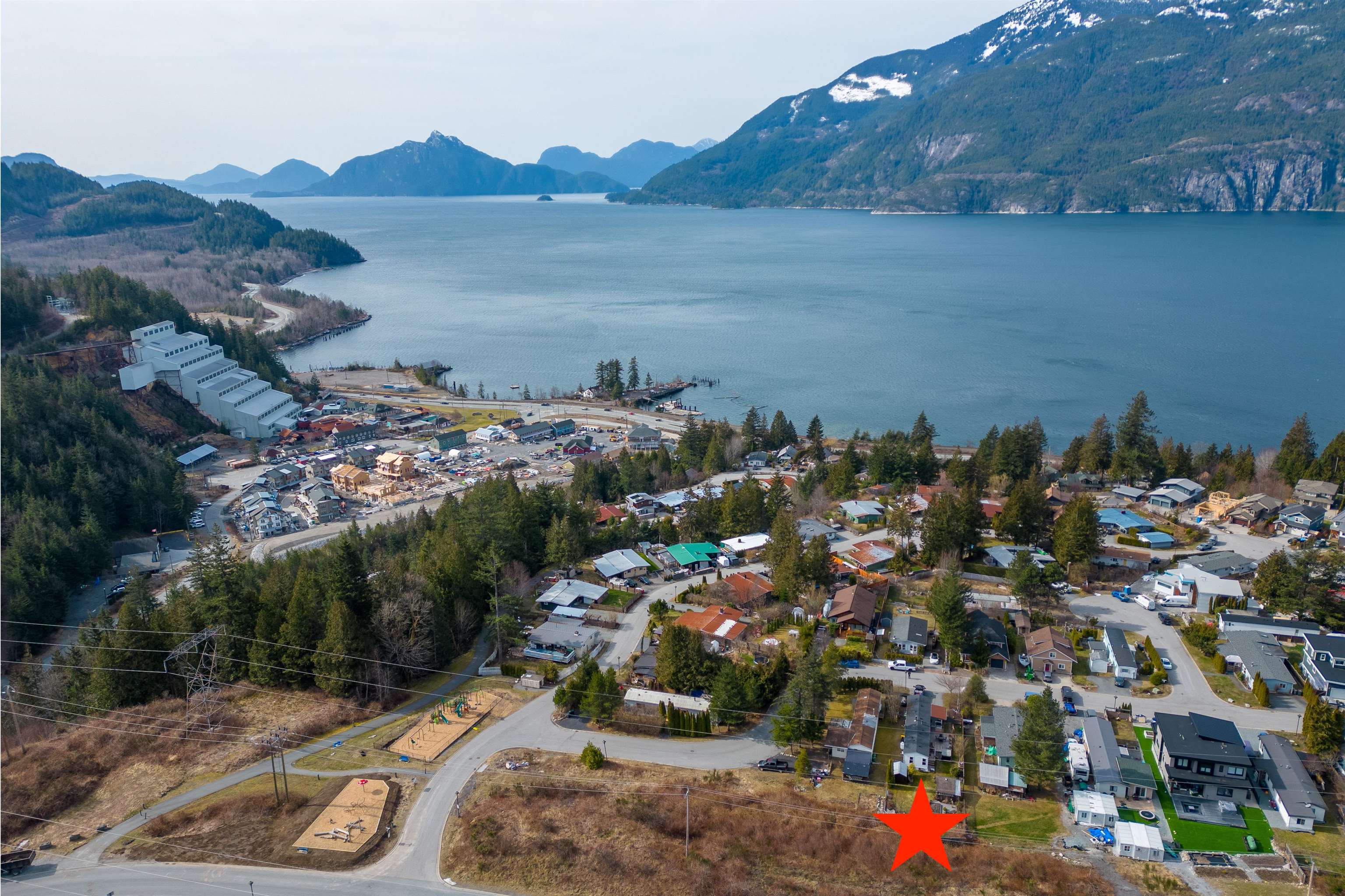 833 Britannia Way, Squamish, BC, V8B 1J2