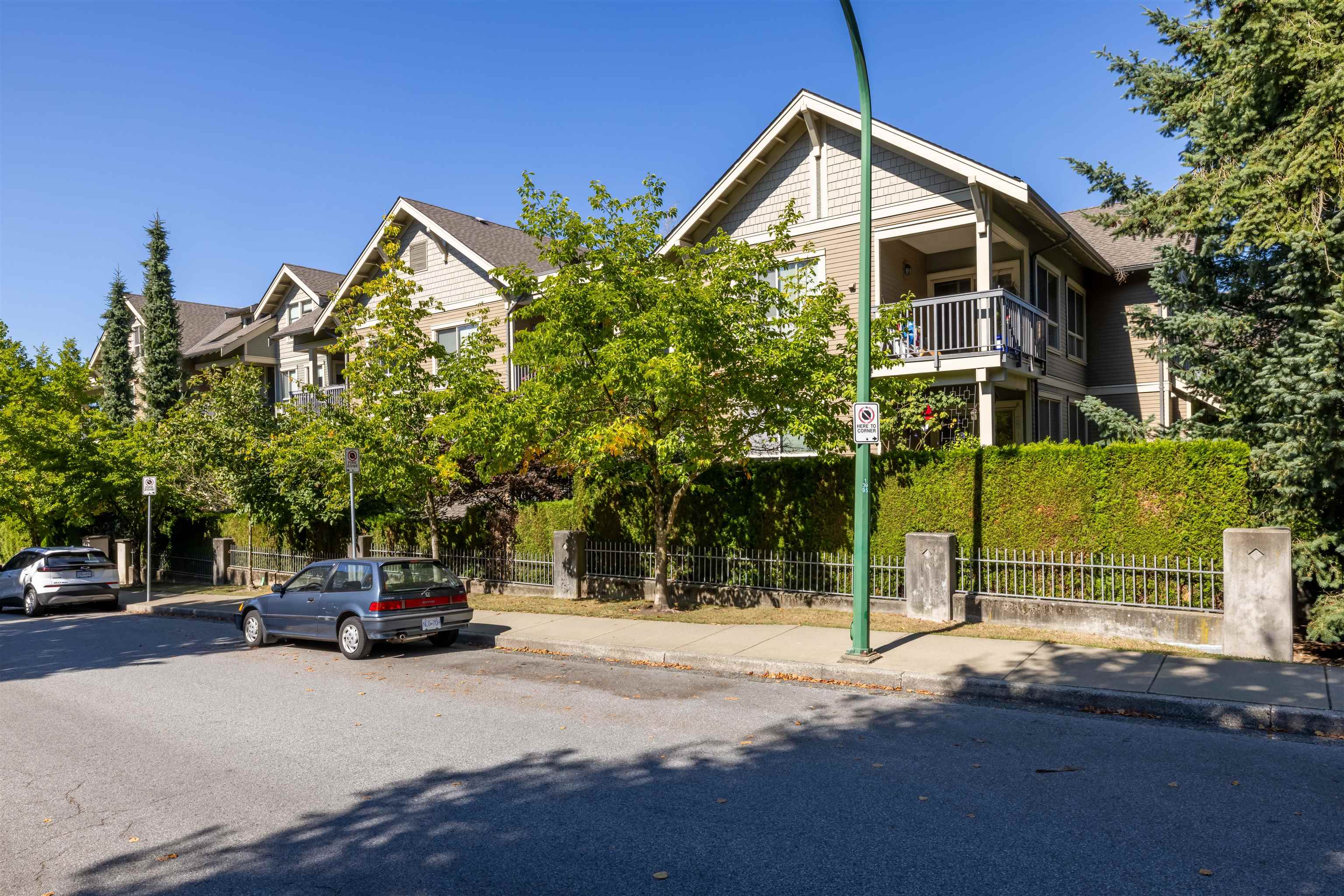 107-3895 Sandell Street, Burnaby, BC, V5H 1J9
