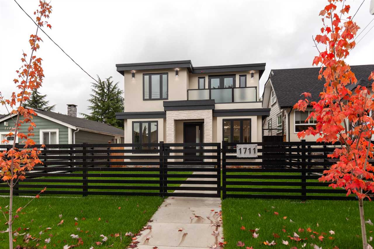 1711 Macgowan Avenue, North Vancouver, BC, V7P 2X3