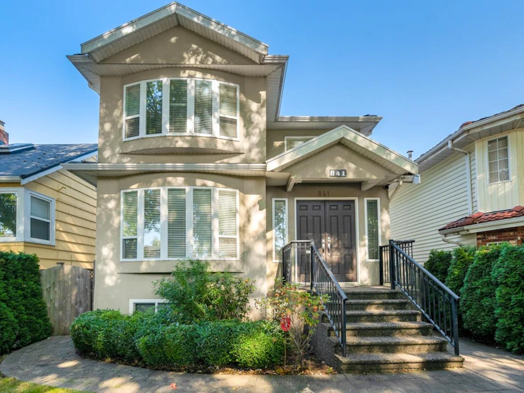 841 E 38th Avenue, Vancouver, BC, V5W 1J2