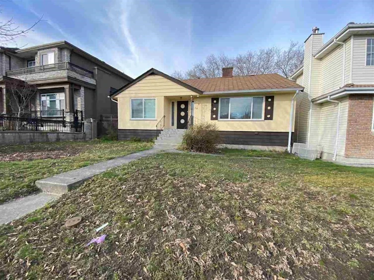 115 E 41st Avenue, Vancouver, BC, V5W 1N6