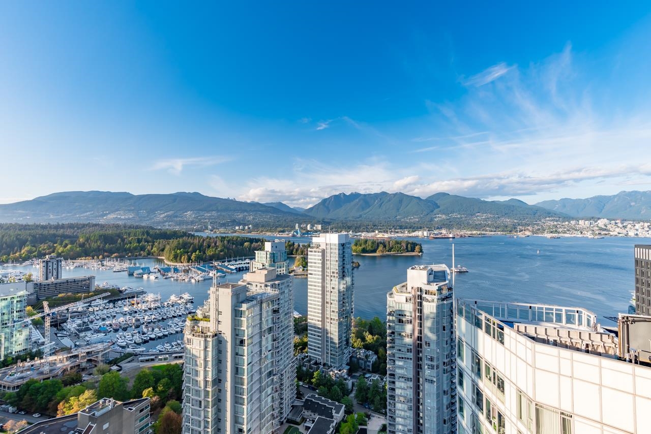 3702-1189 Melville Street, Vancouver, BC, V6E 4T8