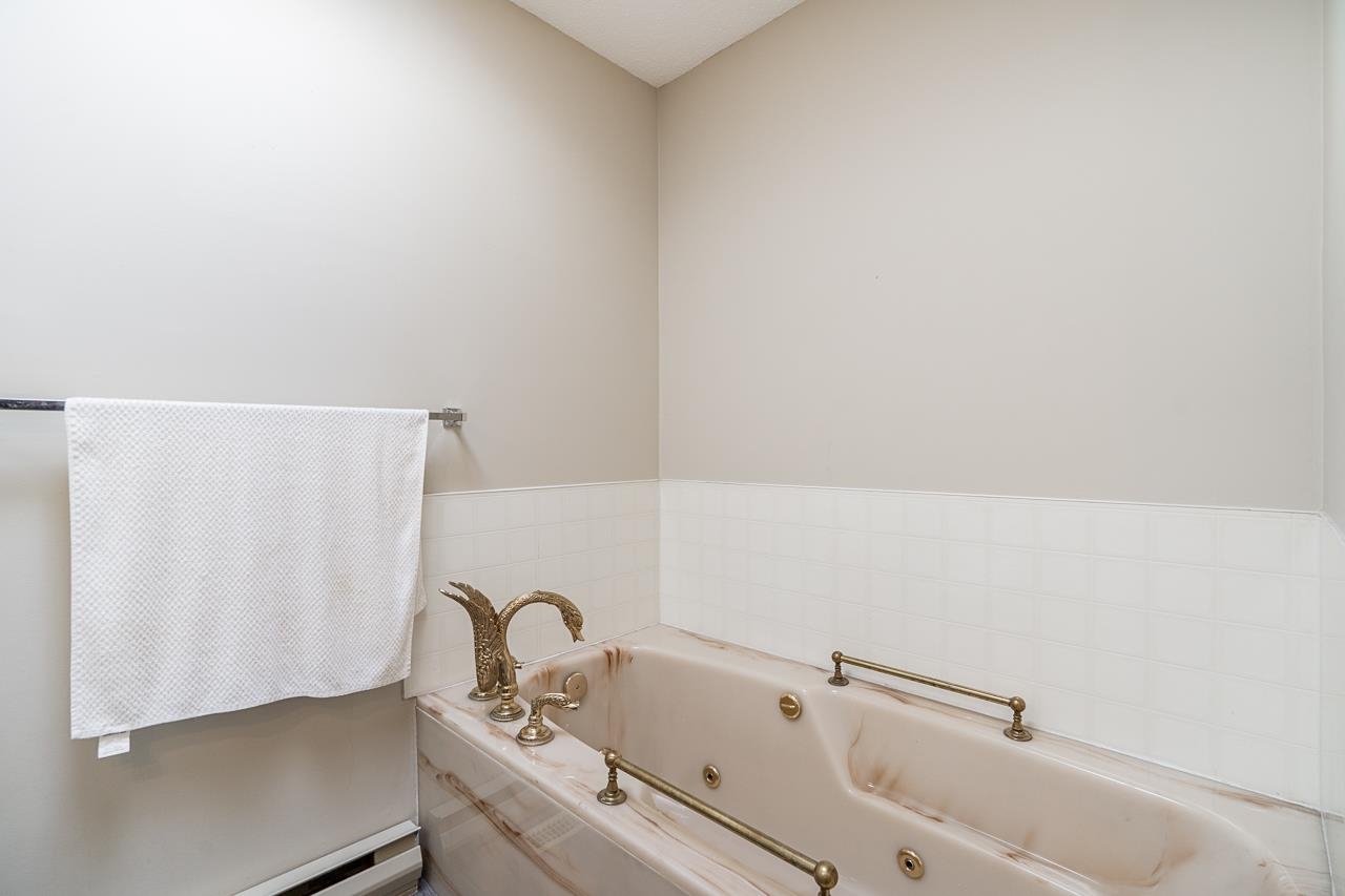 19-2345 Cranley Drive, Surrey, BC, V4A 9G5 - 13