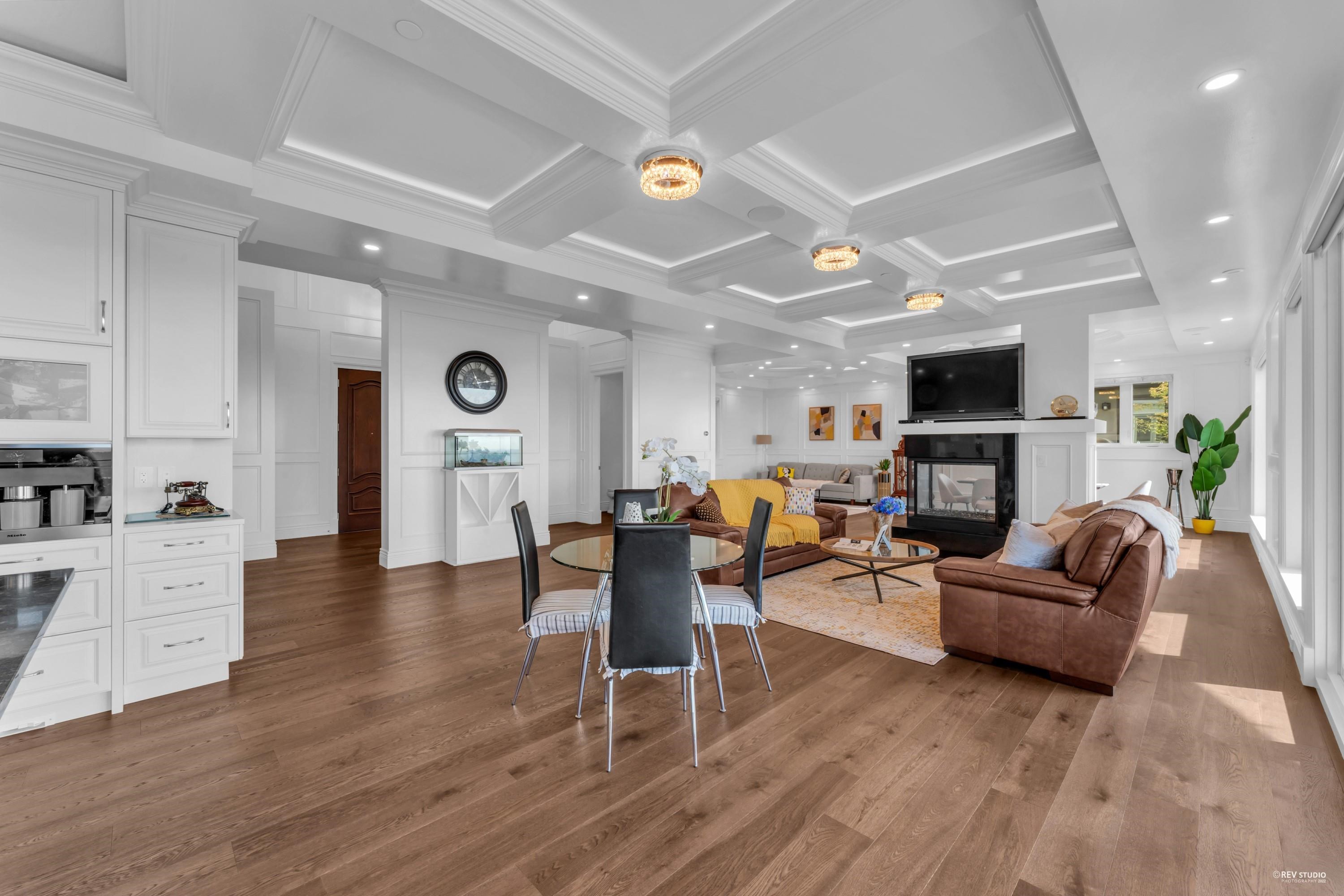 1424 Bramwell Road, West Vancouver, BC, V7S 2N9 - 8