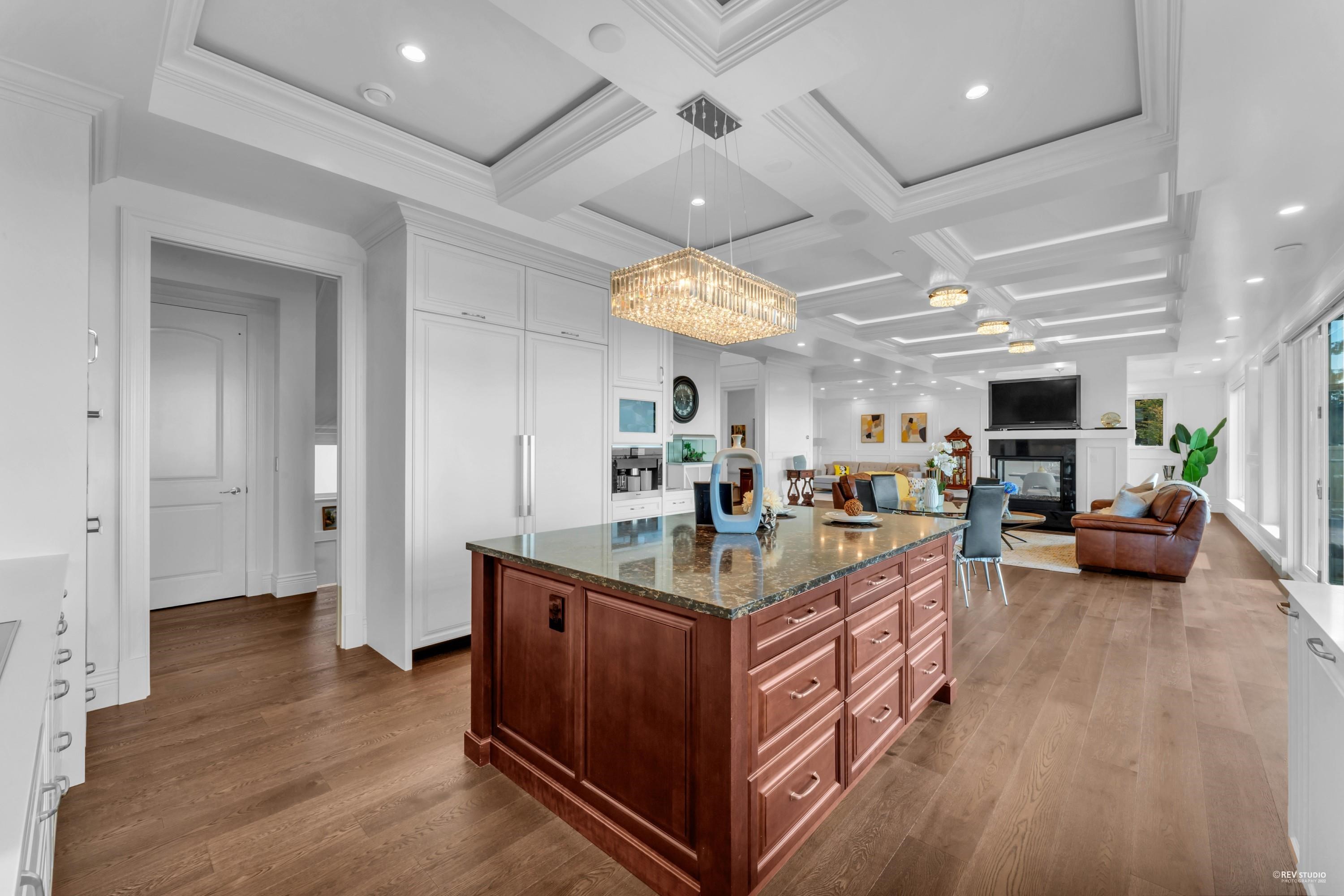 1424 Bramwell Road, West Vancouver, BC, V7S 2N9 - 11