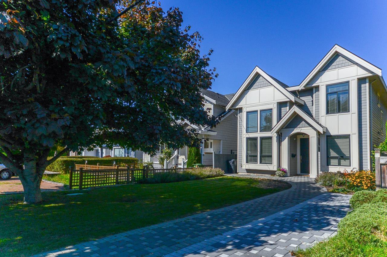 3671 Broadway Street, Richmond, BC, V7E 2X9