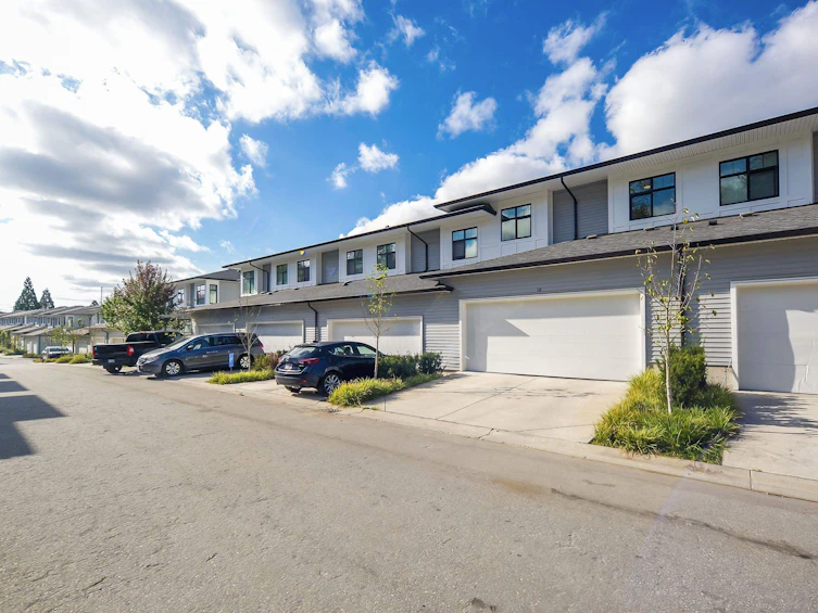 87-15255 Sitka Drive, Surrey, BC, V3S 0B1