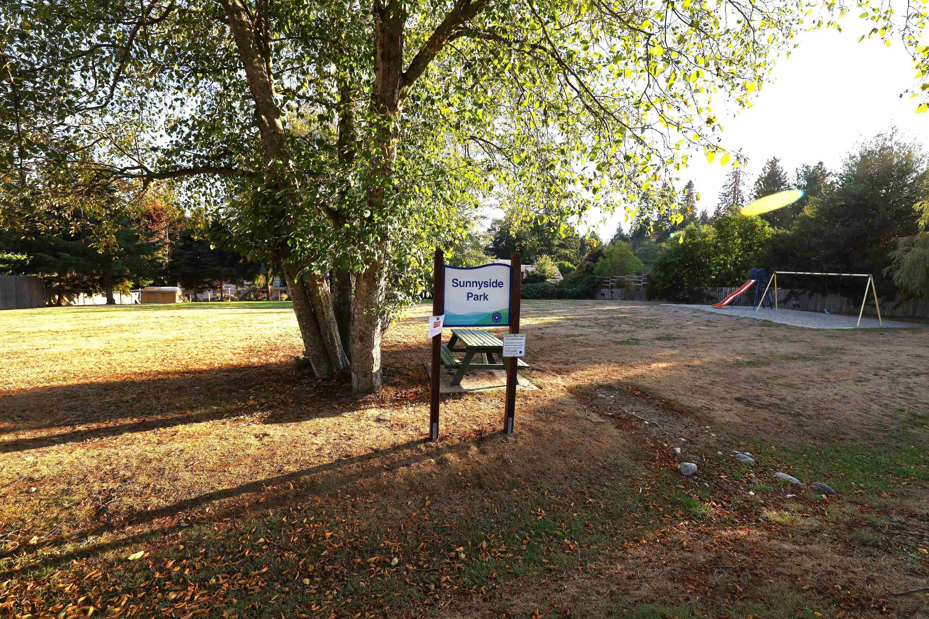 1101 Sunnyside Road, Gibsons, BC, V0N 1V3