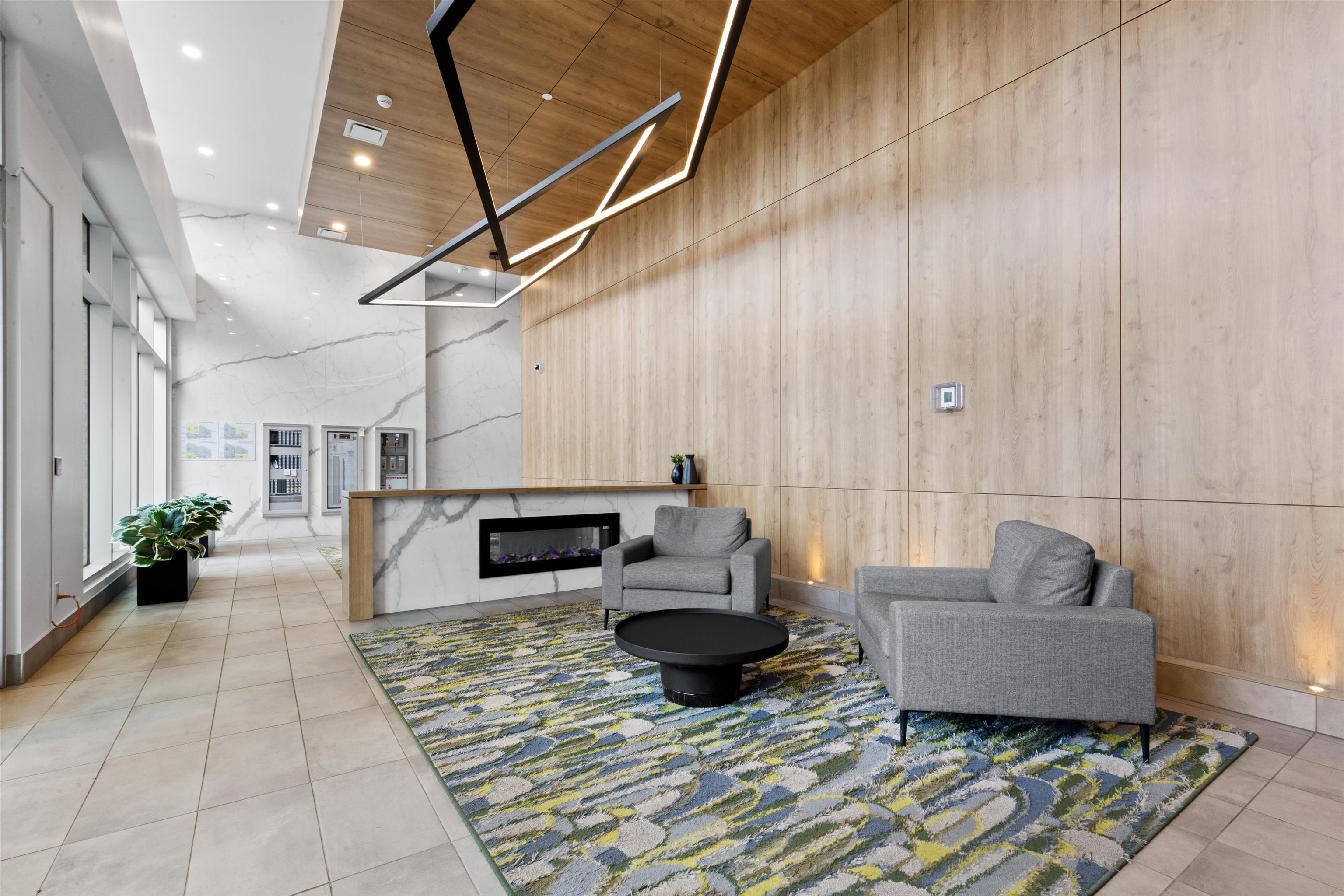 804-13615 Fraser, Surrey, BC, V3T 0P7 - 2