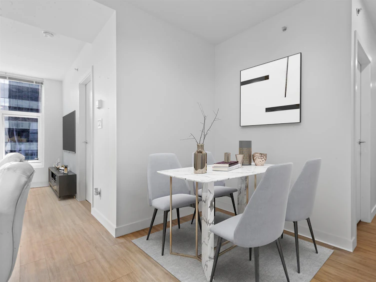 804-13615 Fraser, Surrey, BC, V3T 0P7 - 12