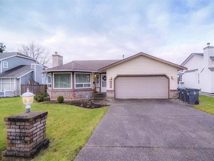 8681 150 Street, Surrey, BC, V3S 5G1