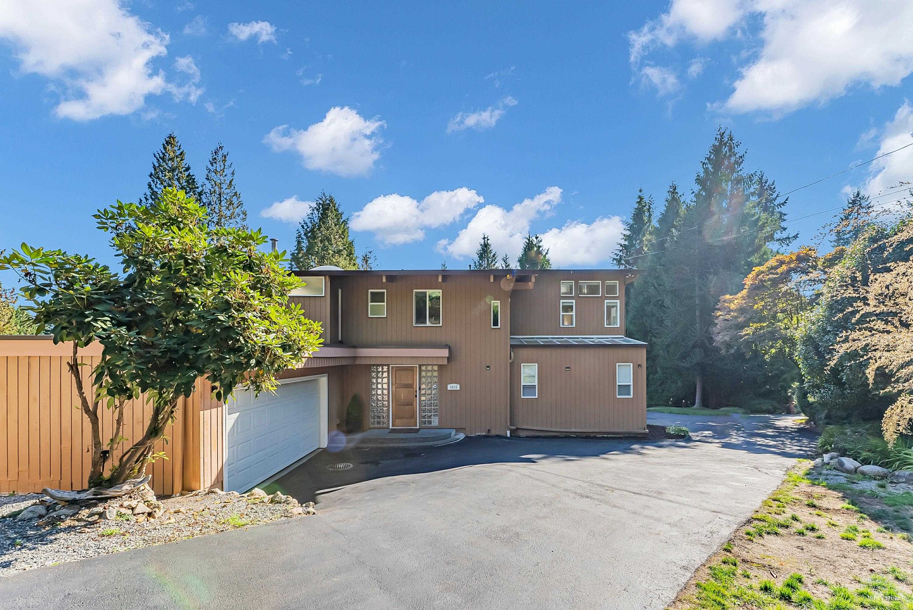 4650 Rutland Road, West Vancouver, BC, V7W 1G7