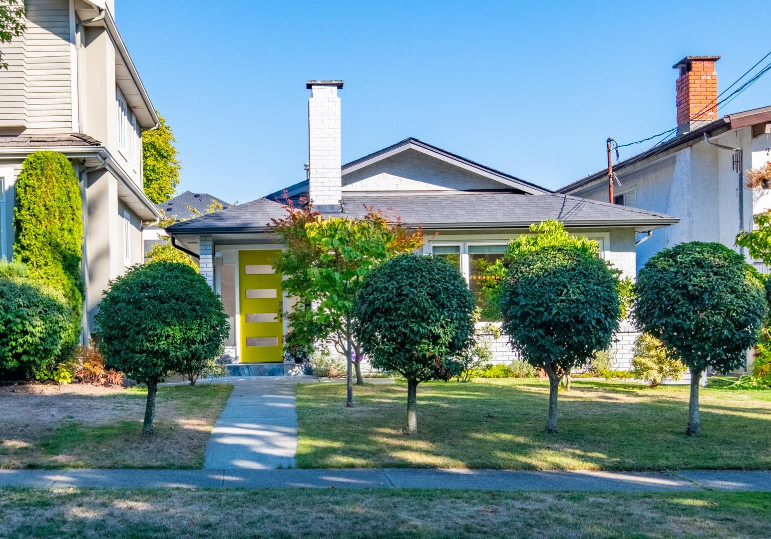 5930 Quebec Street, Vancouver, BC, V5W 2P3