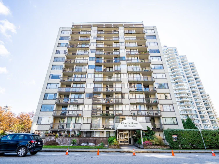 206-620 Seventh Avenue, New Westminster, BC, V3M 5T6