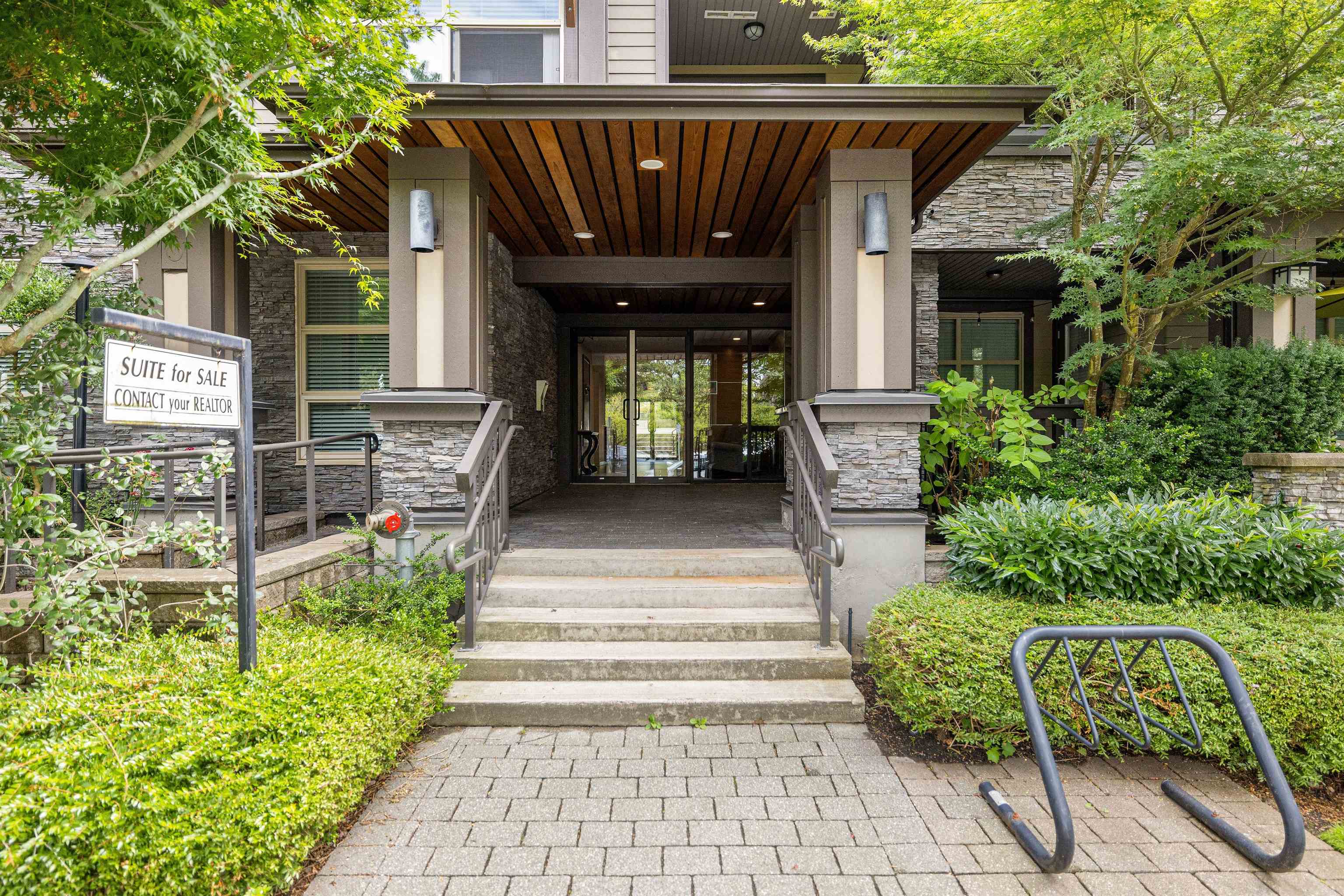 101-1468 St. Andrews Avenue, North Vancouver, BC, V7L 0A8