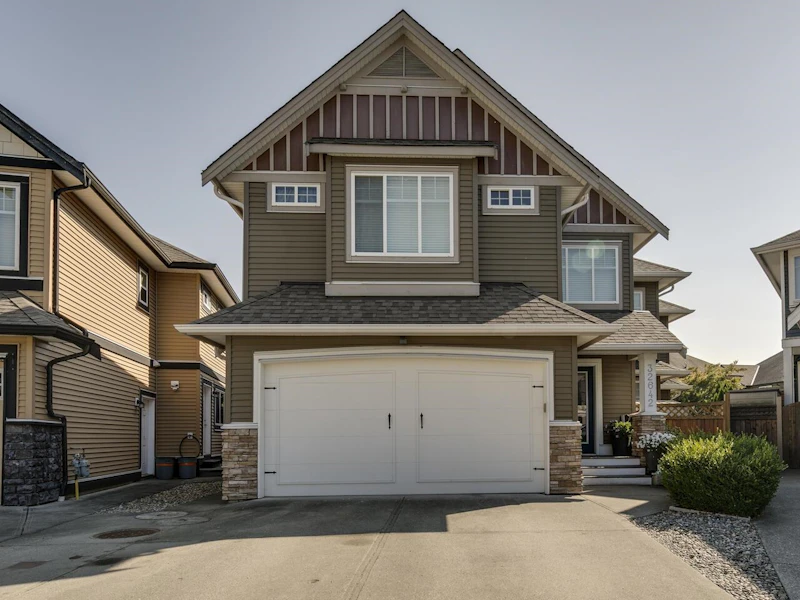 32642 Maynard Place, Mission BC V4S 0B7