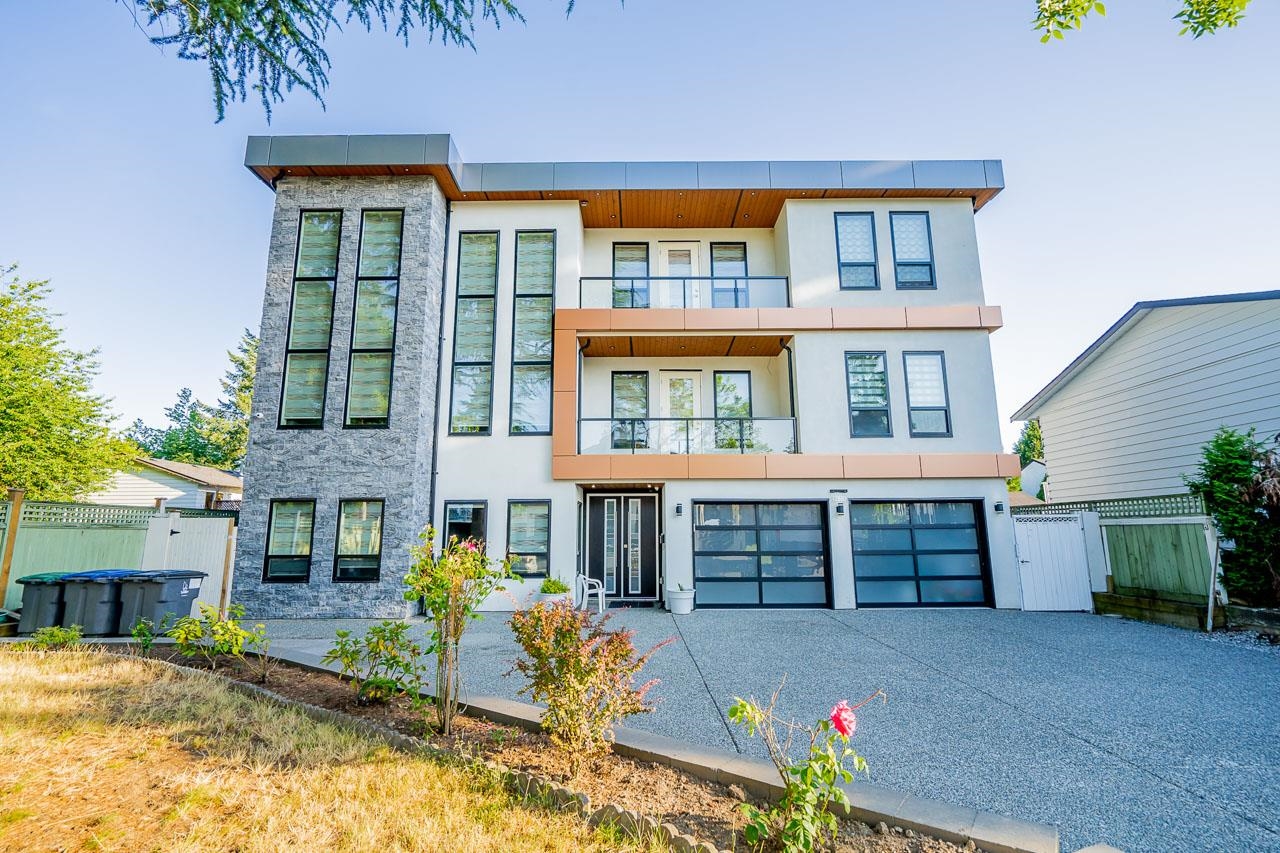 12880 69 Avenue, Surrey, BC, V3W 6W4