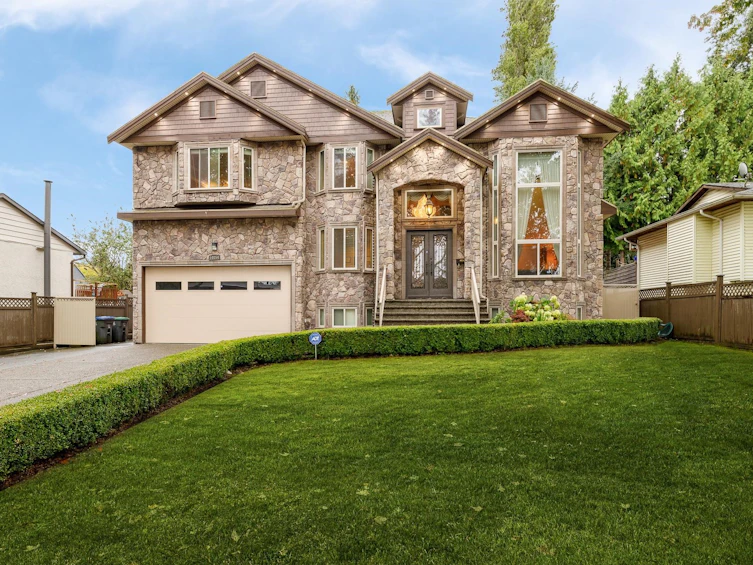 14054 75a Avenue, Surrey, BC, V3W 6T5