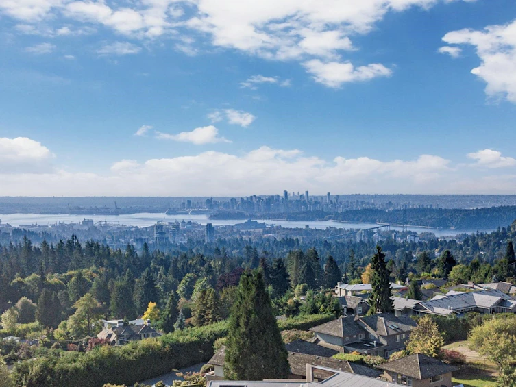 685 King Georges Way, West Vancouver, BC, V7S 1S2