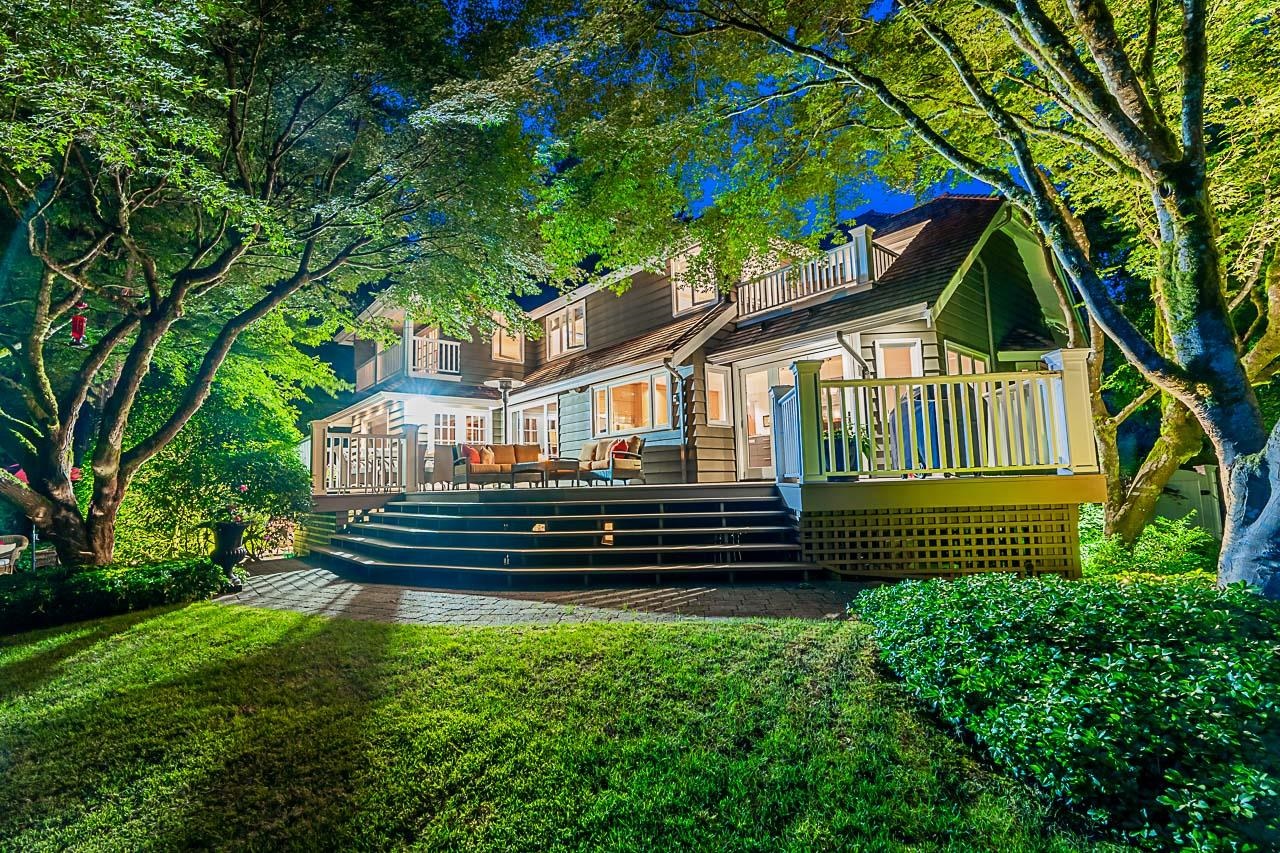 2997 Rosebery Avenue, West Vancouver, BC, V7V 3A8