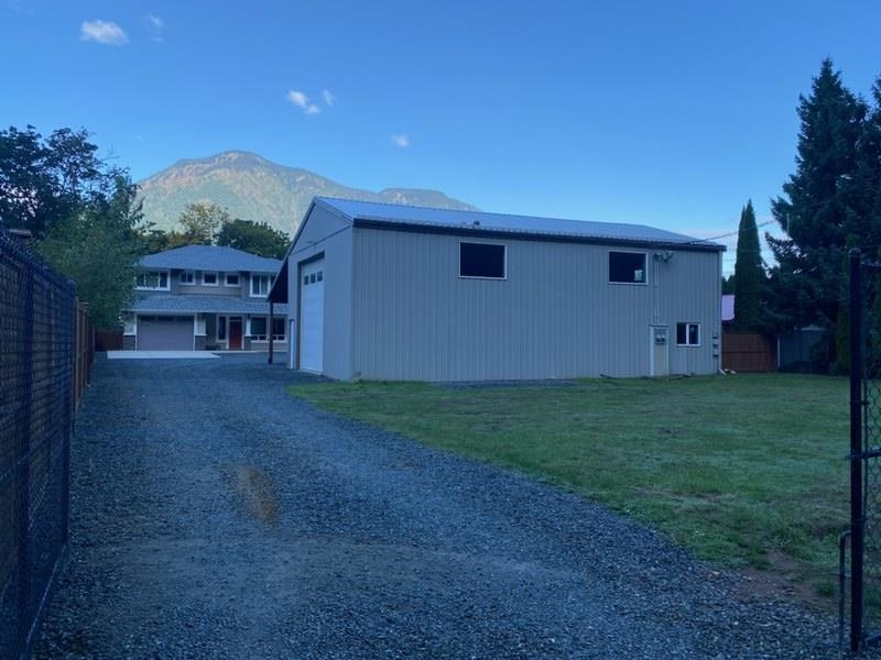 64091 Flood Hope Road, Hope, BC, V0X 1L2 - 2