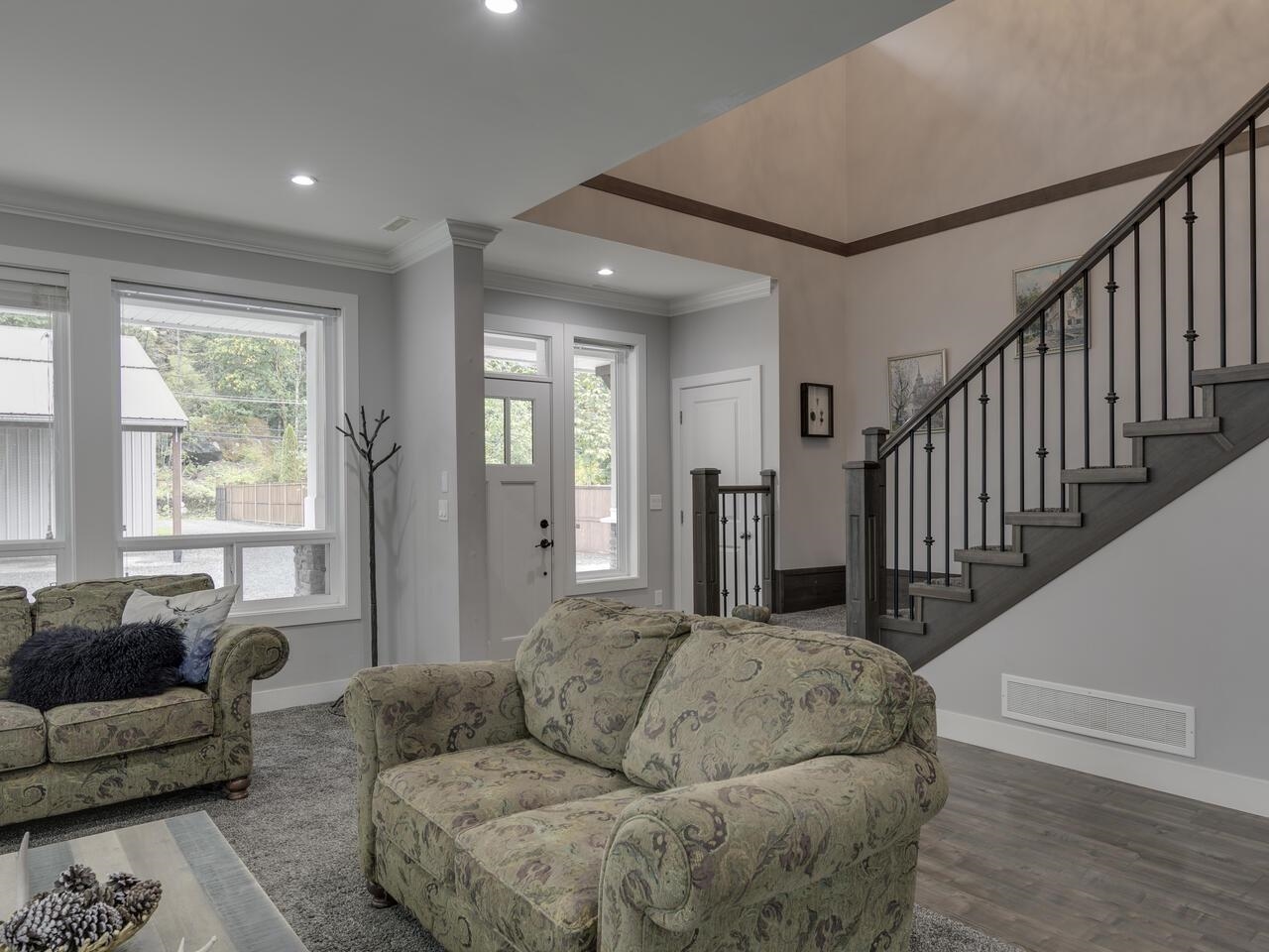 64091 Flood Hope Road, Hope, BC, V0X 1L2 - 7
