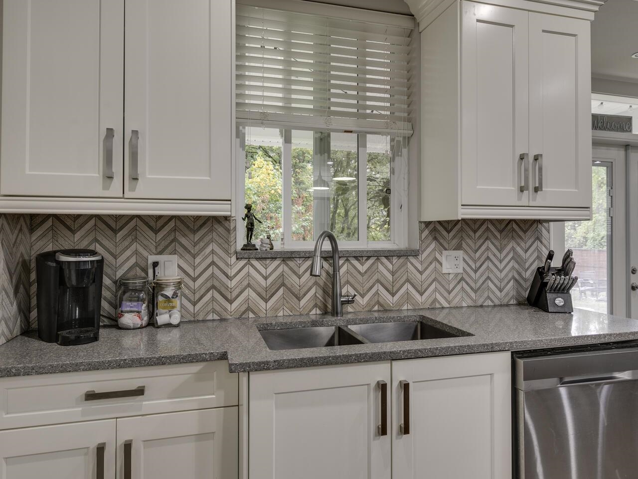 64091 Flood Hope Road, Hope, BC, V0X 1L2 - 16