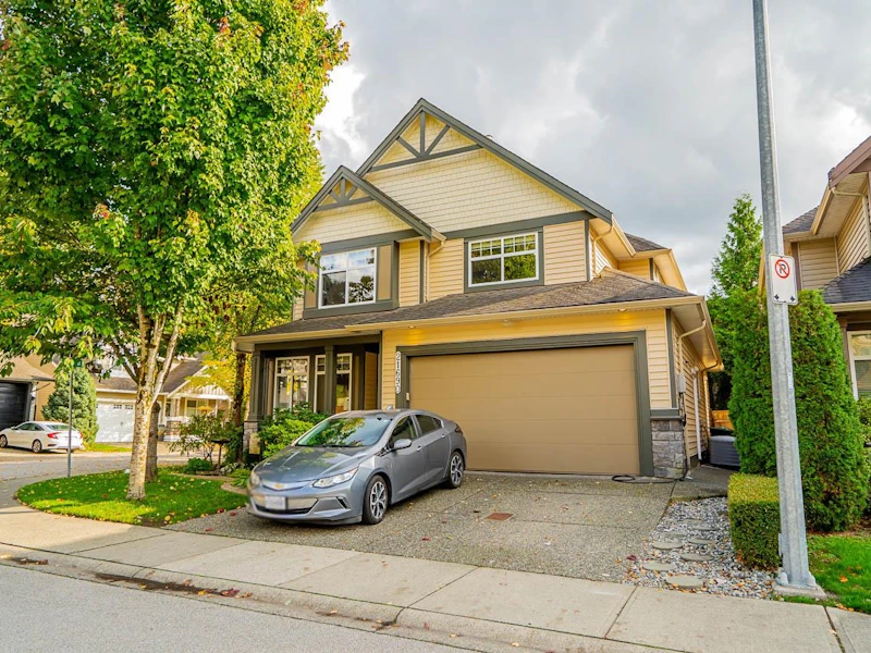 21690 95th Avenue, Langley BC V1M 4E3