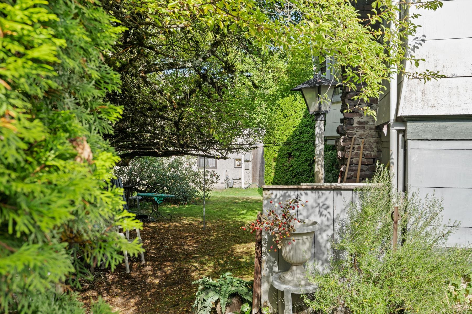 211 East 38 Avenue, Vancouver, BC, V5W 1H3 - 11