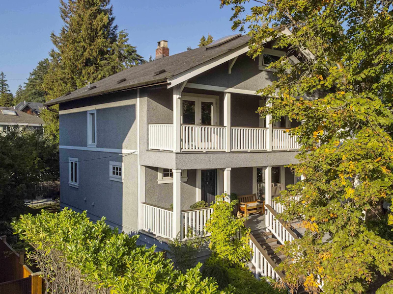 3581 Mayfair Avenue, Vancouver BC V6N 2Z2