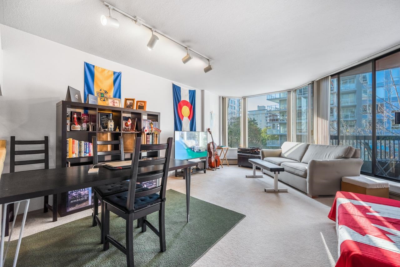 602-1330 Burrard Street, Vancouver, BC, V6Z 2B8