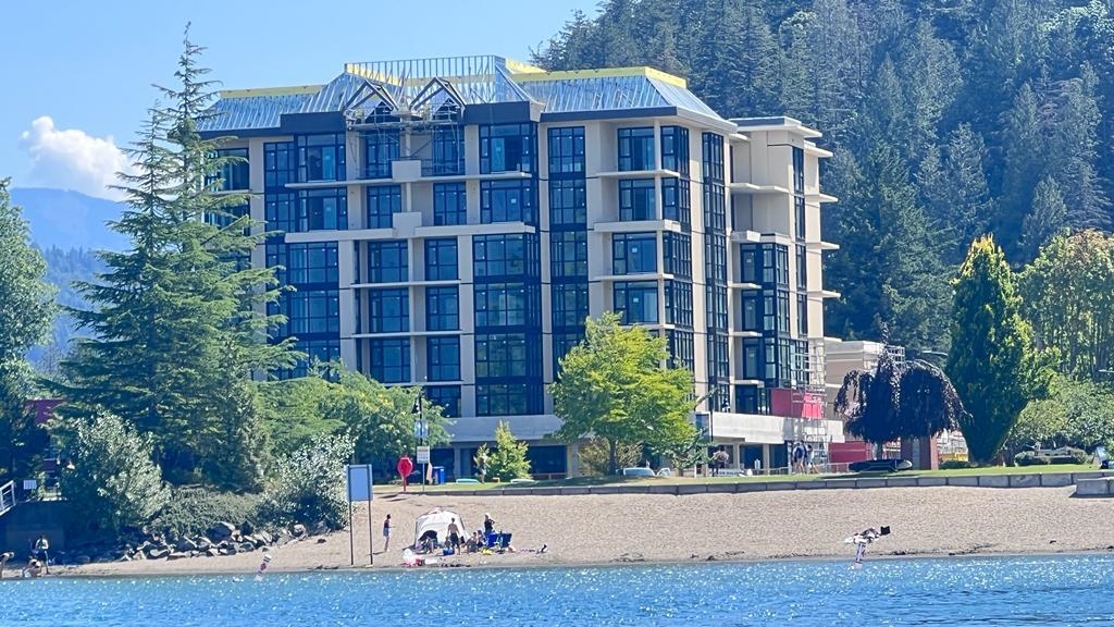 411-120 Esplanade Avenue, Harrison Hot Springs, BC, V0M 1K0