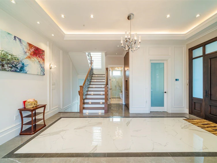 2753 W 10th Avenue, Vancouver, BC, V6K 2K1 - 3