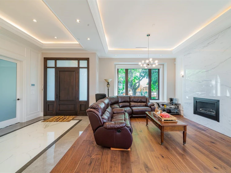 2753 W 10th Avenue, Vancouver, BC, V6K 2K1 - 4
