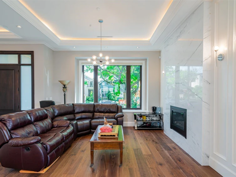 2753 W 10th Avenue, Vancouver, BC, V6K 2K1 - 5