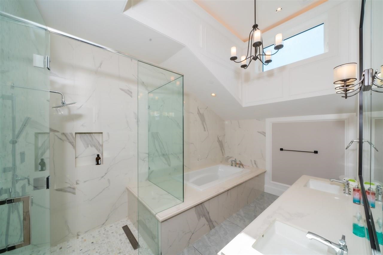 2753 W 10th Avenue, Vancouver, BC, V6K 2K1 - 32