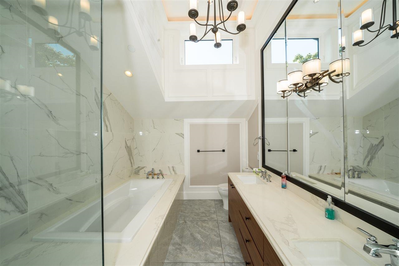 2753 W 10th Avenue, Vancouver, BC, V6K 2K1 - 33