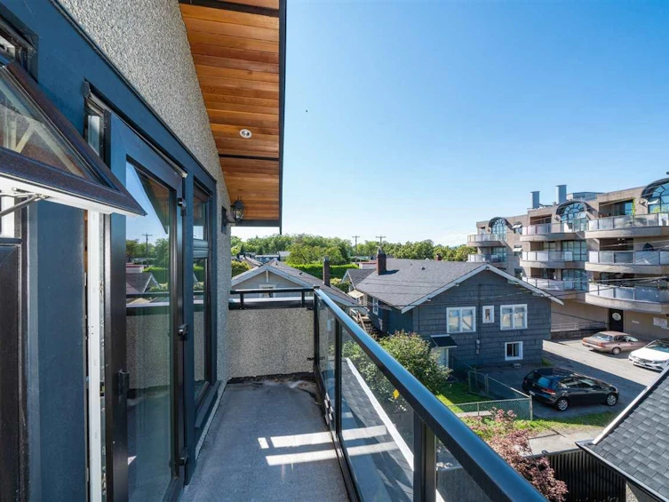 2753 W 10th Avenue, Vancouver, BC, V6K 2K1 - 35